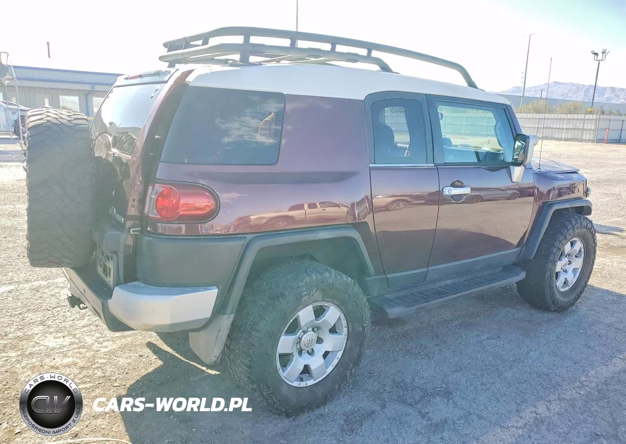 2007 Toyota Fj Cruiser Base VIN:JTEBU11F670022564 - 3