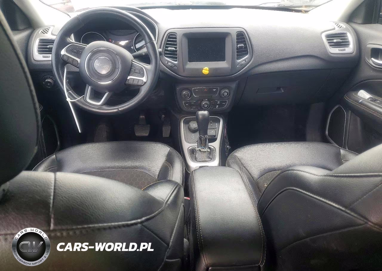 2018 Jeep Compass Latitude VIN:3C4NJDBB6JT349886 - 8