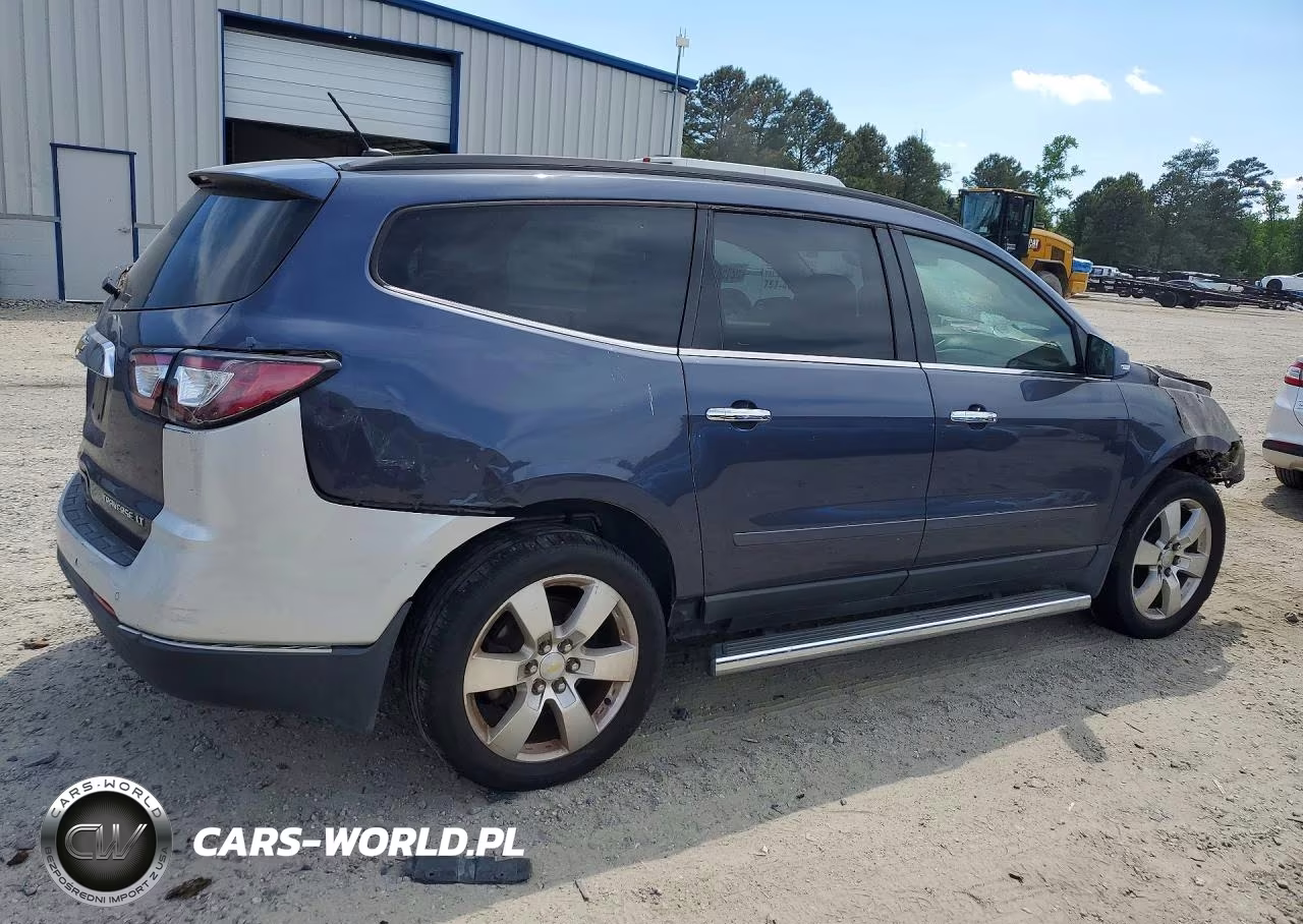 2013 Chevrolet Traverse Lt VIN:1GNKRGKD0DJ116040 - 3
