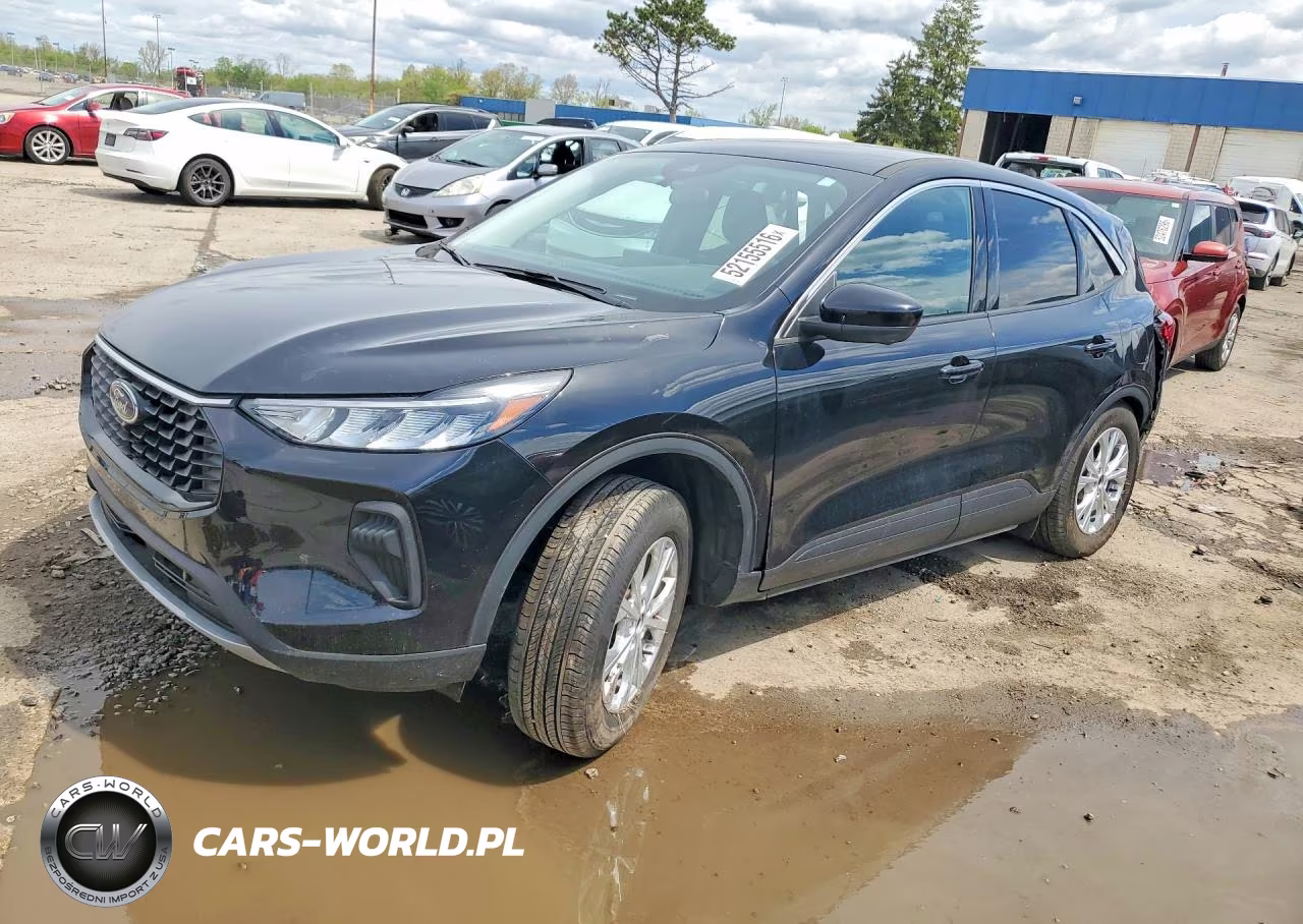 2023 Ford Escape Active – zdjęcie 1 z 13
