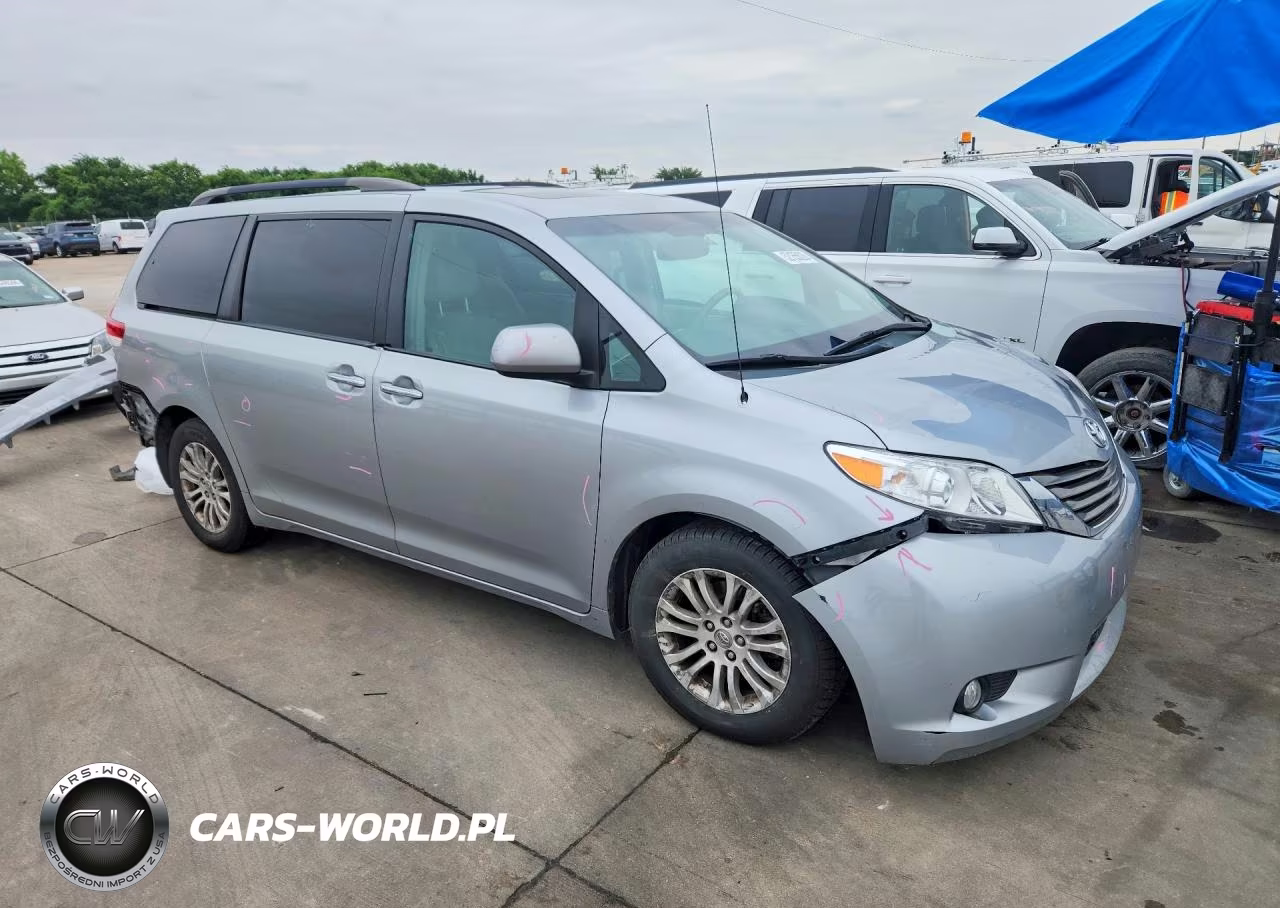 2014 Toyota Sienna Xle 8-Passenger VIN:5TDYK3DC2ES442222 - 4
