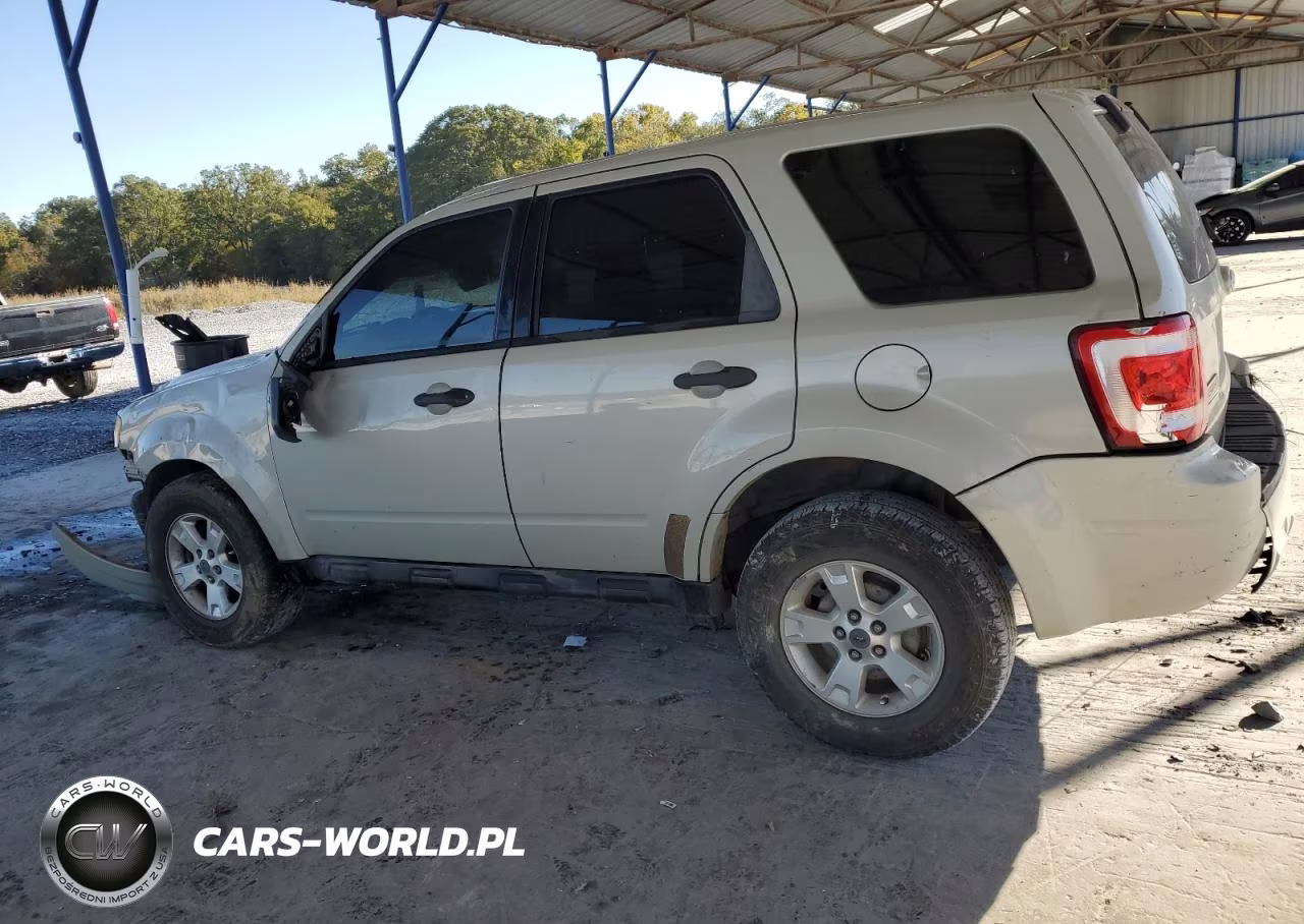 2009 Ford Escape Xls VIN:1FMCU02719KA75427 - 2
