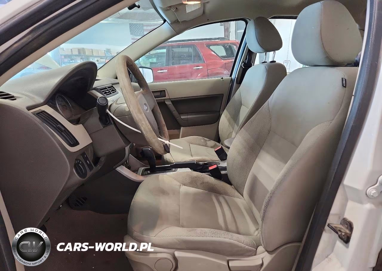 2010 Ford Focus S VIN:1FAHP3EN7AW140913 - 7