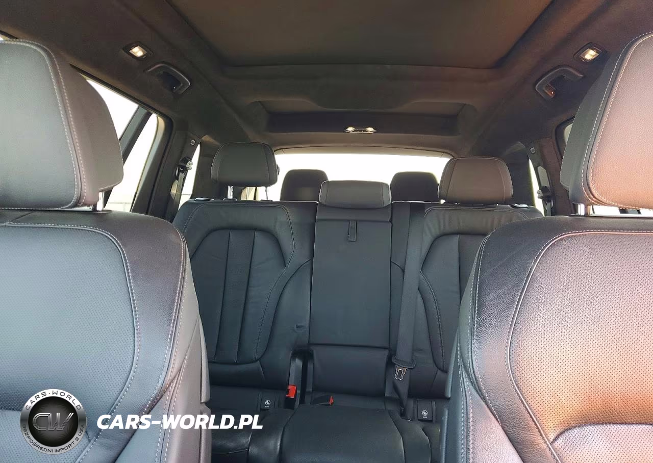 2021 BMW X7 xDrive40I VIN:5UXCW2C04M9H67291 - 10