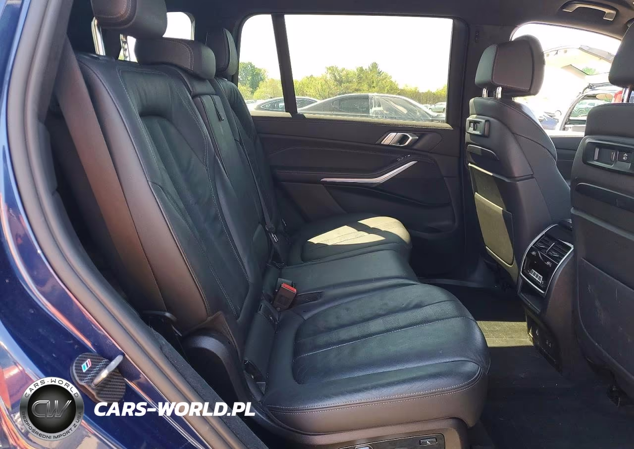 2021 BMW X7 xDrive40I VIN:5UXCW2C04M9H67291 - 11