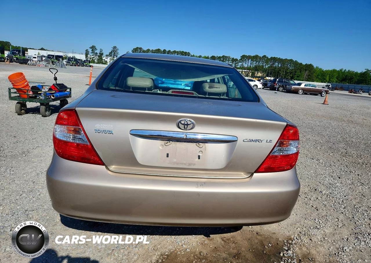 2002 Toyota Camry Le VIN:4T1BE32K42U515956 - 6