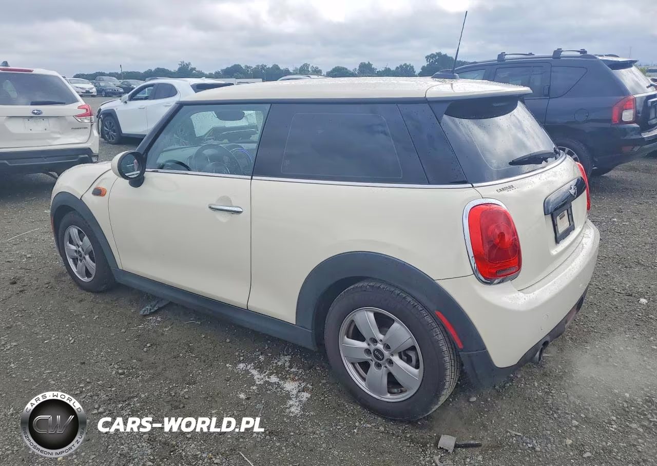 2017 Mini Cooper VIN:WMWXP5C59H2D16267 - 2