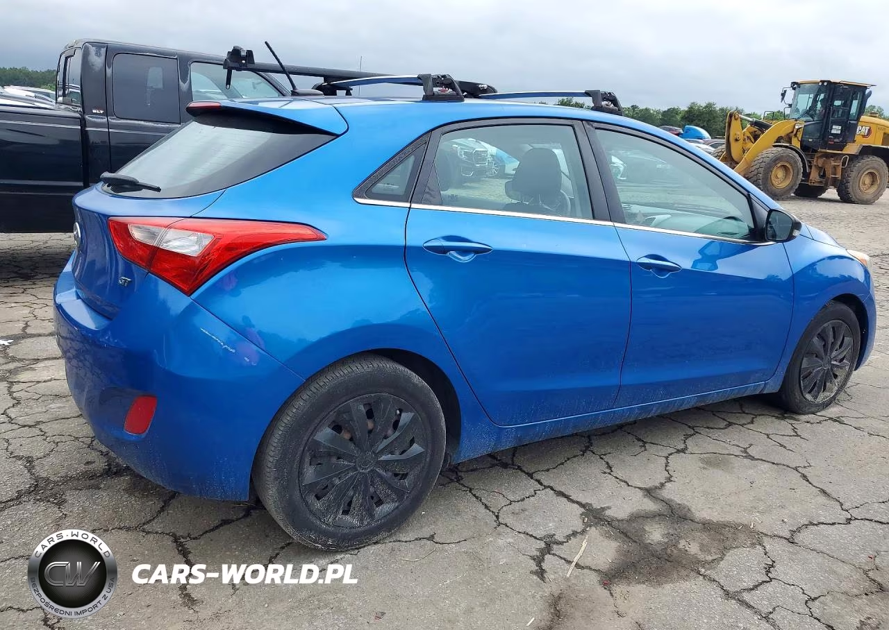 2017 Hyundai Elantra Gt Base VIN:KMHD35LH1HU384586 - 3