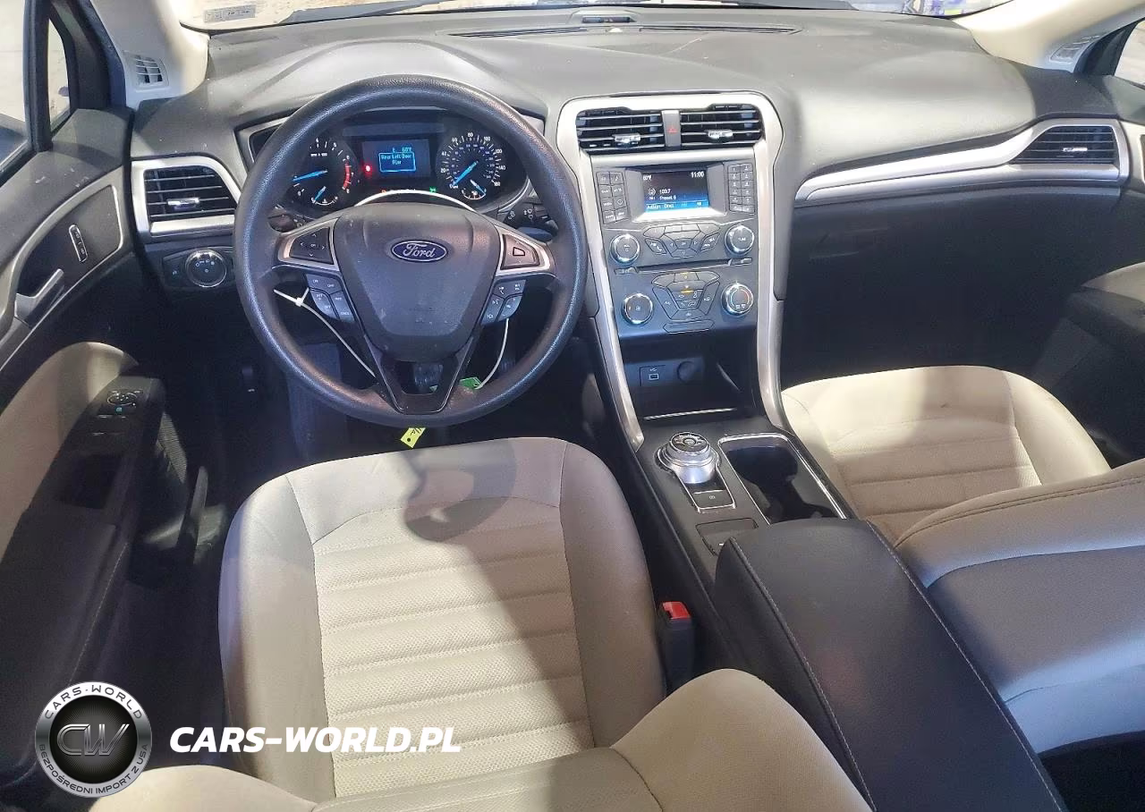 2018 Ford Fusion S VIN:3FA6P0G7XJR139455 - 8