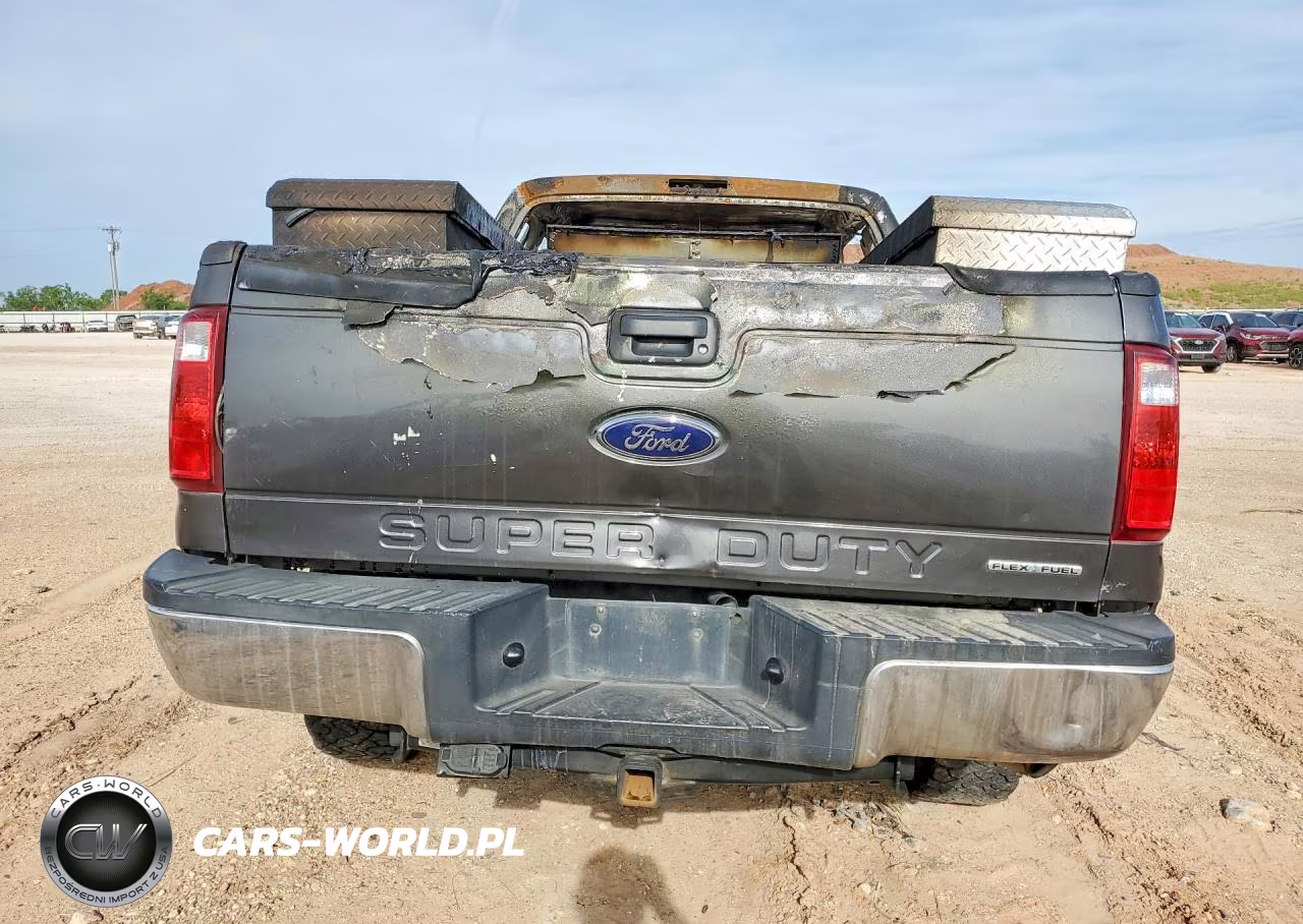 2016 Ford F250 Super Duty VIN:1FT7X2B65GEC74704 - 6