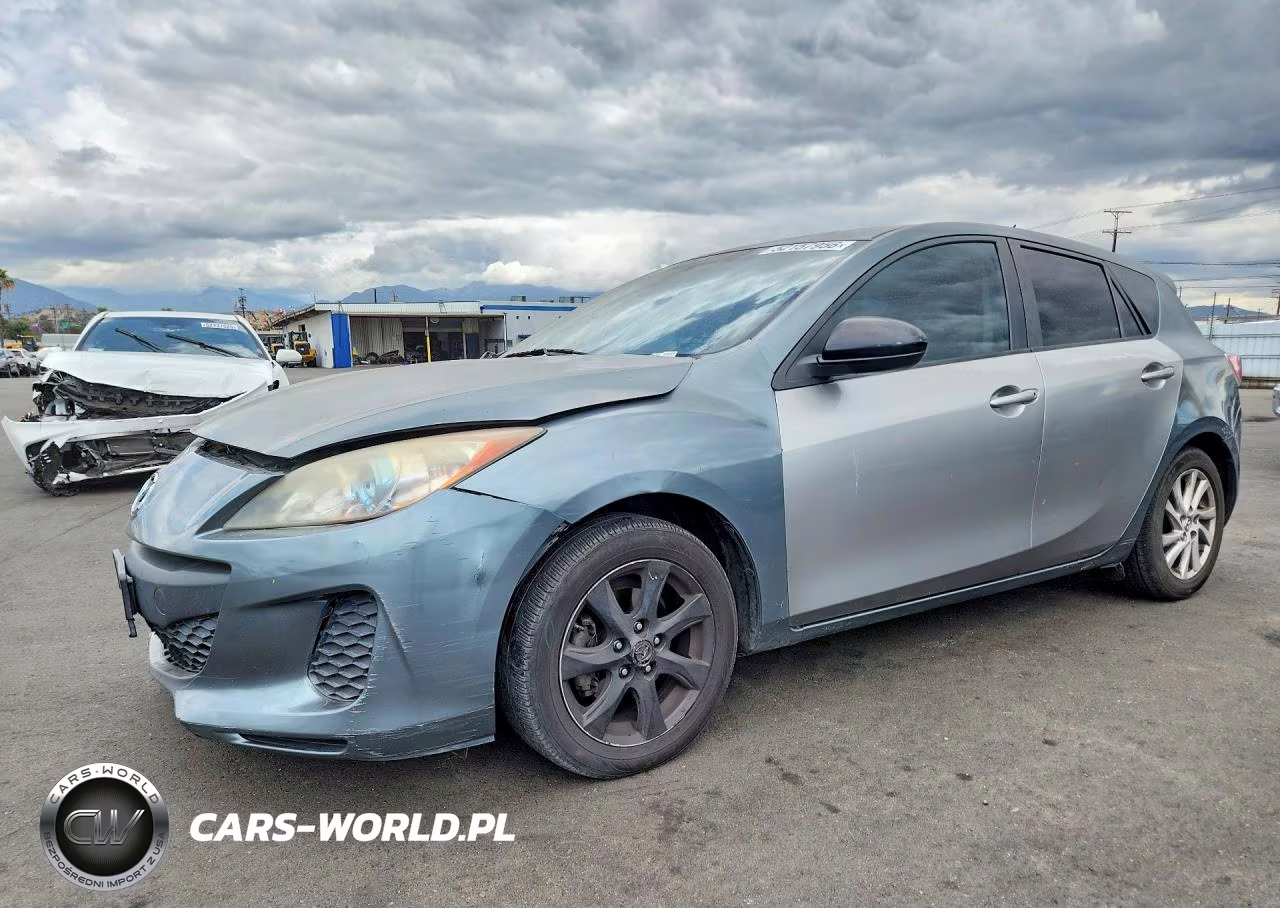 2012 Mazda 3 I
