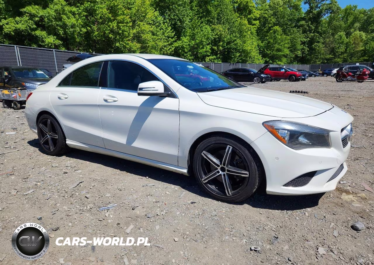 2014 Mercedes-Benz Cla 250 VIN:WDDSJ4EB3EN046588 - 4