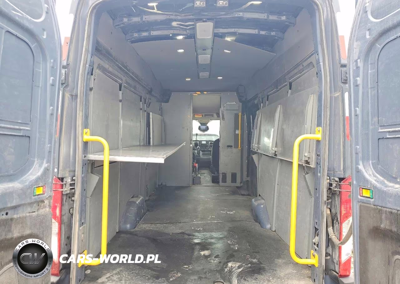2020 Ford Transit T-250 VIN:1FTBR3X80LKA56007 - 10