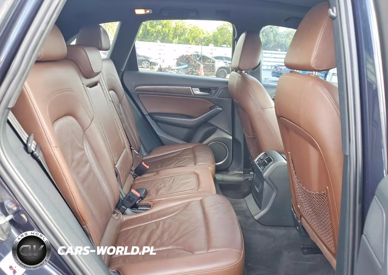 2016 Audi Q5 Premium Plus VIN:WA1L2AFP4GA044194 - 11