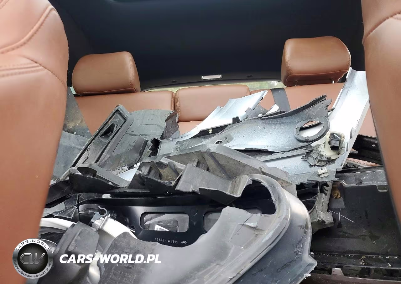 2019 Kia Sorento Sx Limited V6 VIN:5XYPK4A55KG564718 - 10