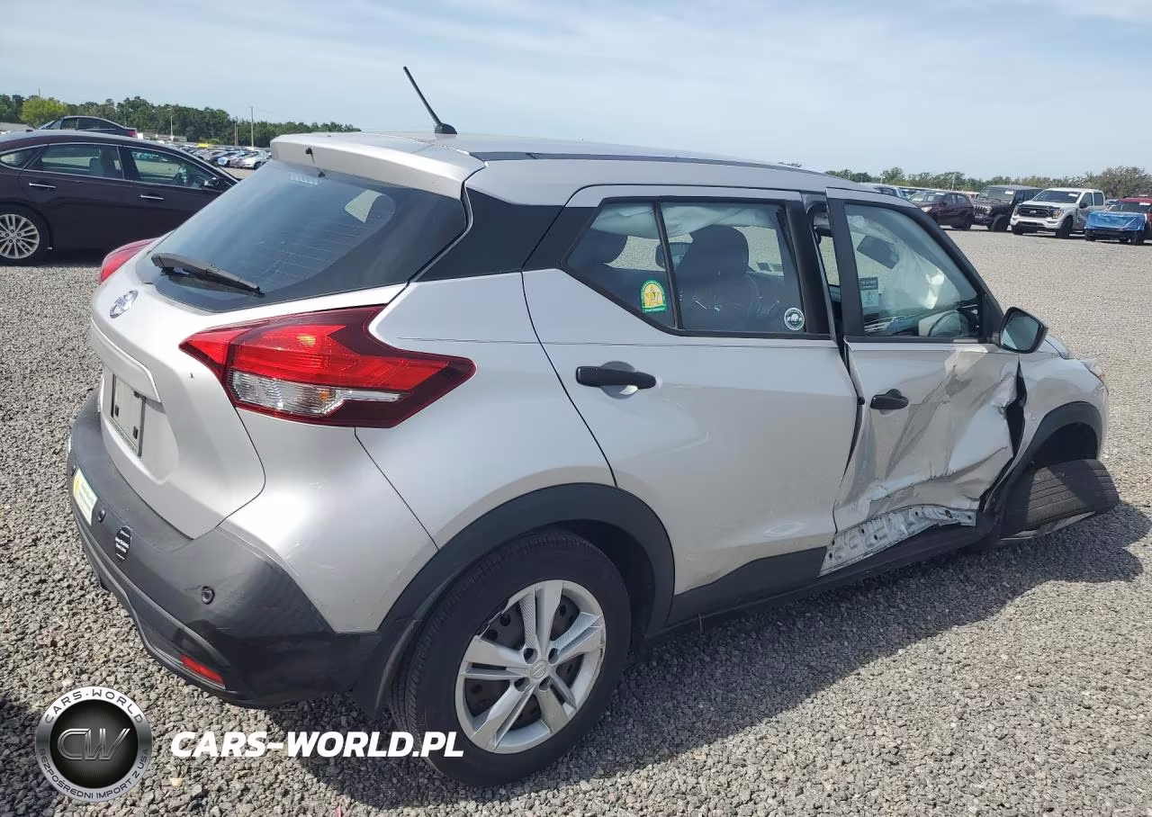 2020 Nissan Kicks S VIN:3N1CP5BV5LL518517 - 3