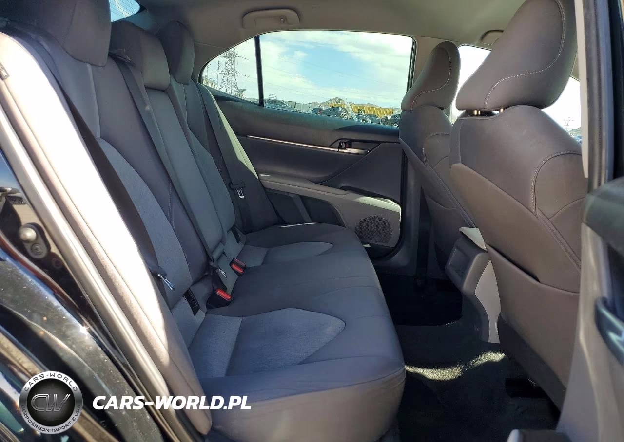 2022 Toyota Camry Le VIN:4T1C11AK1NU619251 - 10