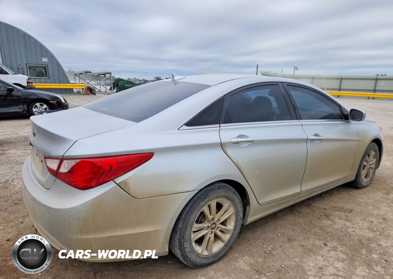 2013 Hyundai Sonata Gls VIN:5NPEB4AC5DH735274 - 3