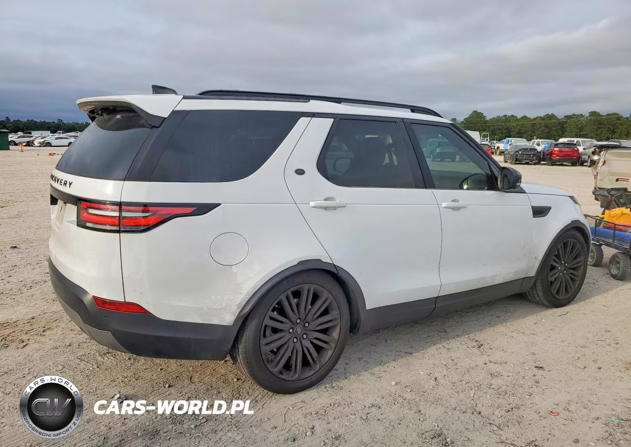 2017 Land Rover Discovery Hse VIN:SALRRBBVXHA045771 - 3