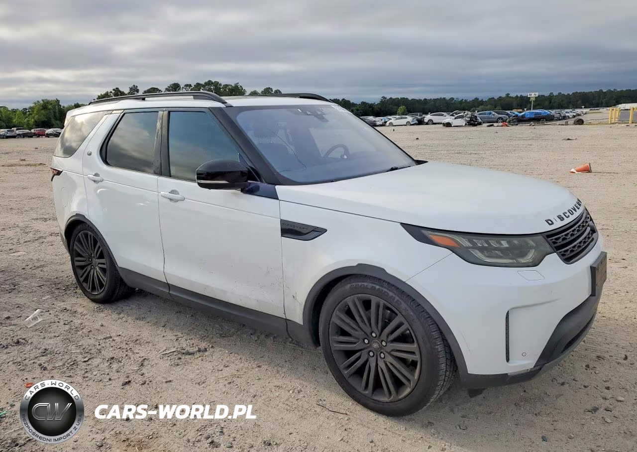 2017 Land Rover Discovery Hse VIN:SALRRBBVXHA045771 - 4