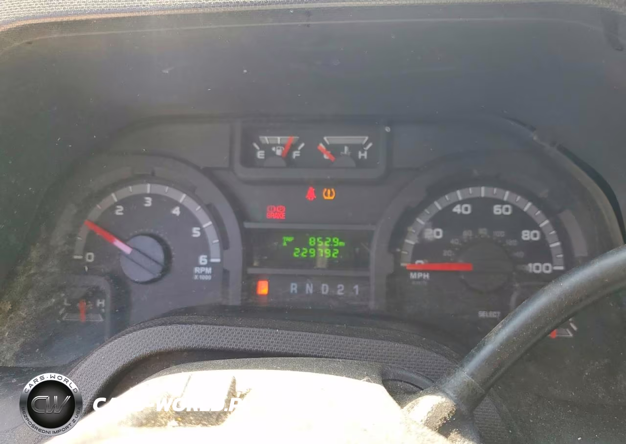 2012 Ford Econoline E350 Super Duty Van VIN:1FTSE3EL9CDA41870 - 9