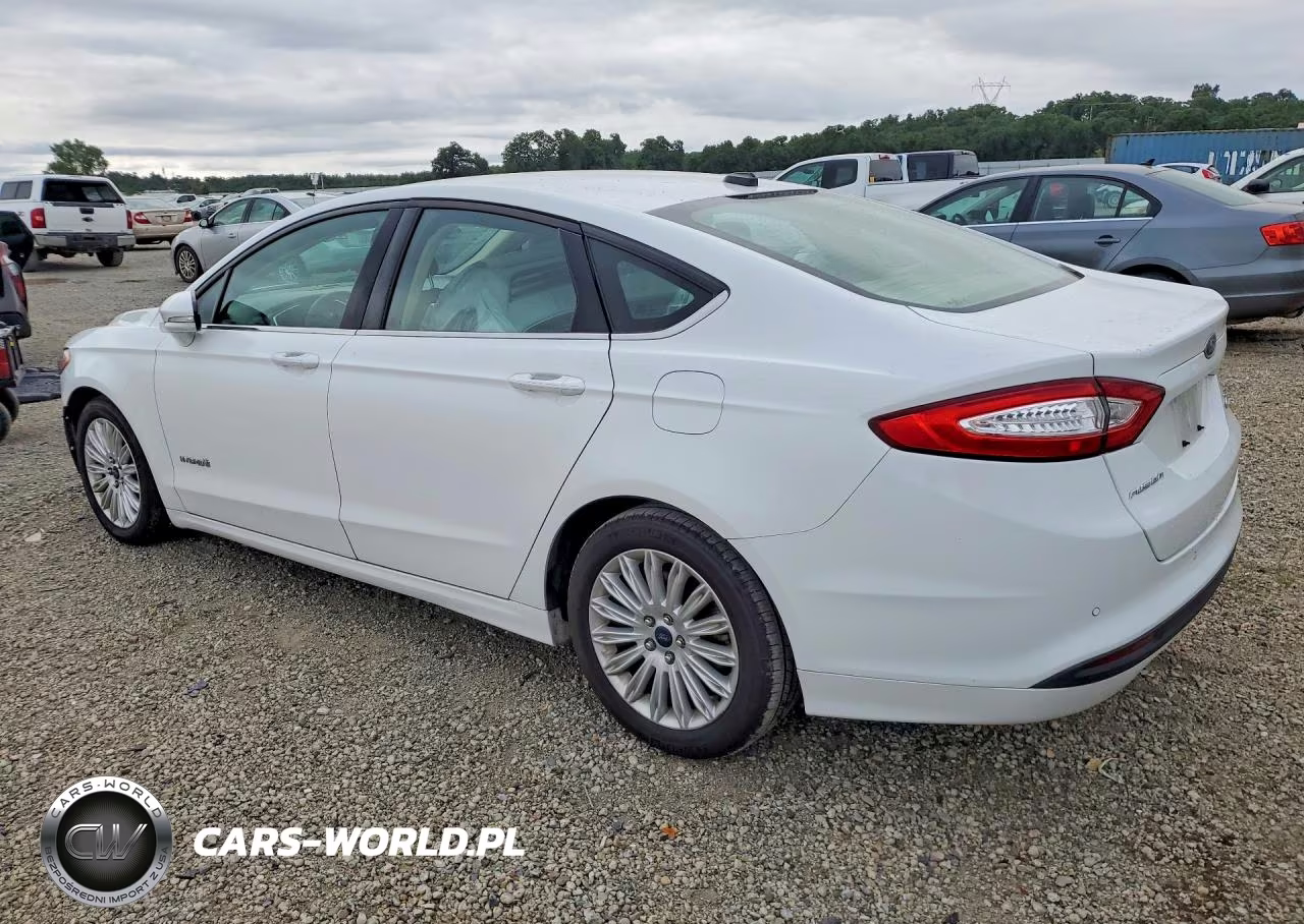 2016 Ford Fusion Se Hybrid VIN:3FA6P0LU4GR329479 - 2
