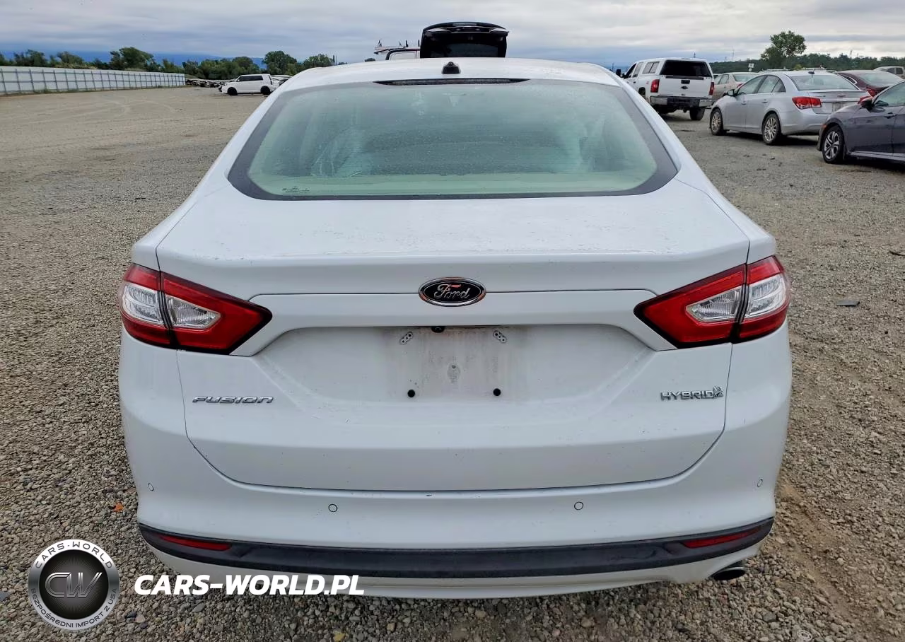 2016 Ford Fusion Se Hybrid VIN:3FA6P0LU4GR329479 - 6