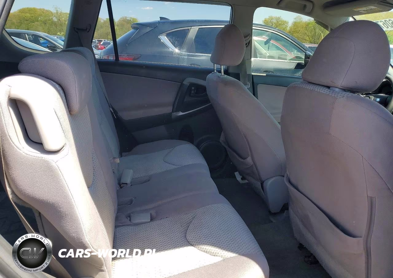 2008 Toyota Rav4 Base VIN:JTMBD33V386059879 - 11