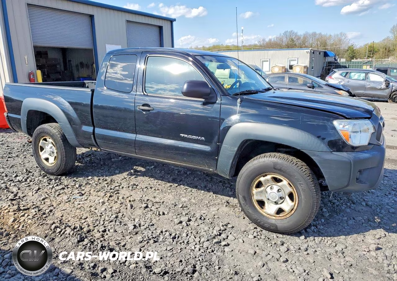 2012 Toyota Tacoma Access Cab VIN:5TFUX4ENXCX013620 - 4