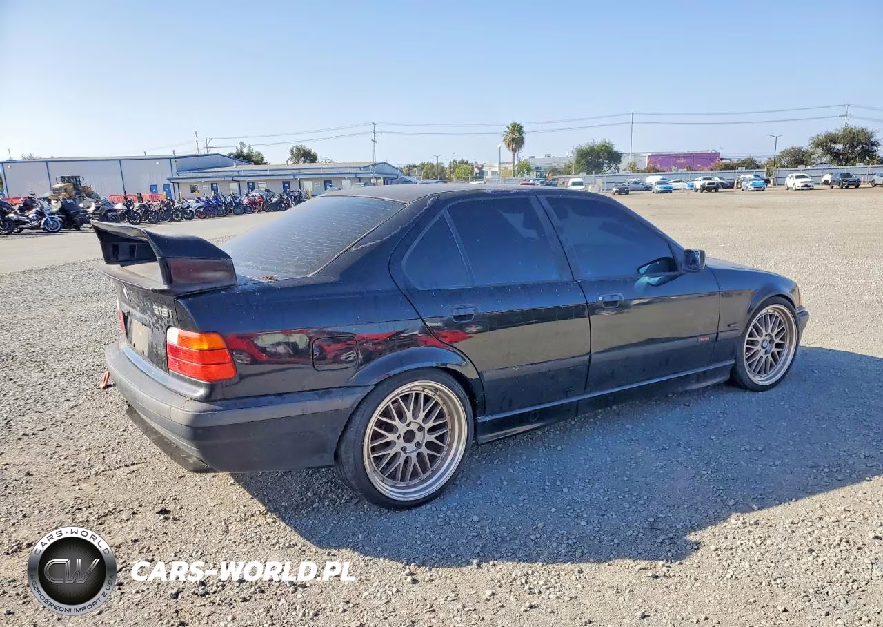 1997 BMW 3 Series VIN:WBACC0321VEK23589 - 3