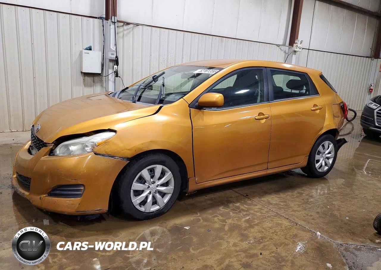 2009 Toyota Matrix Base
