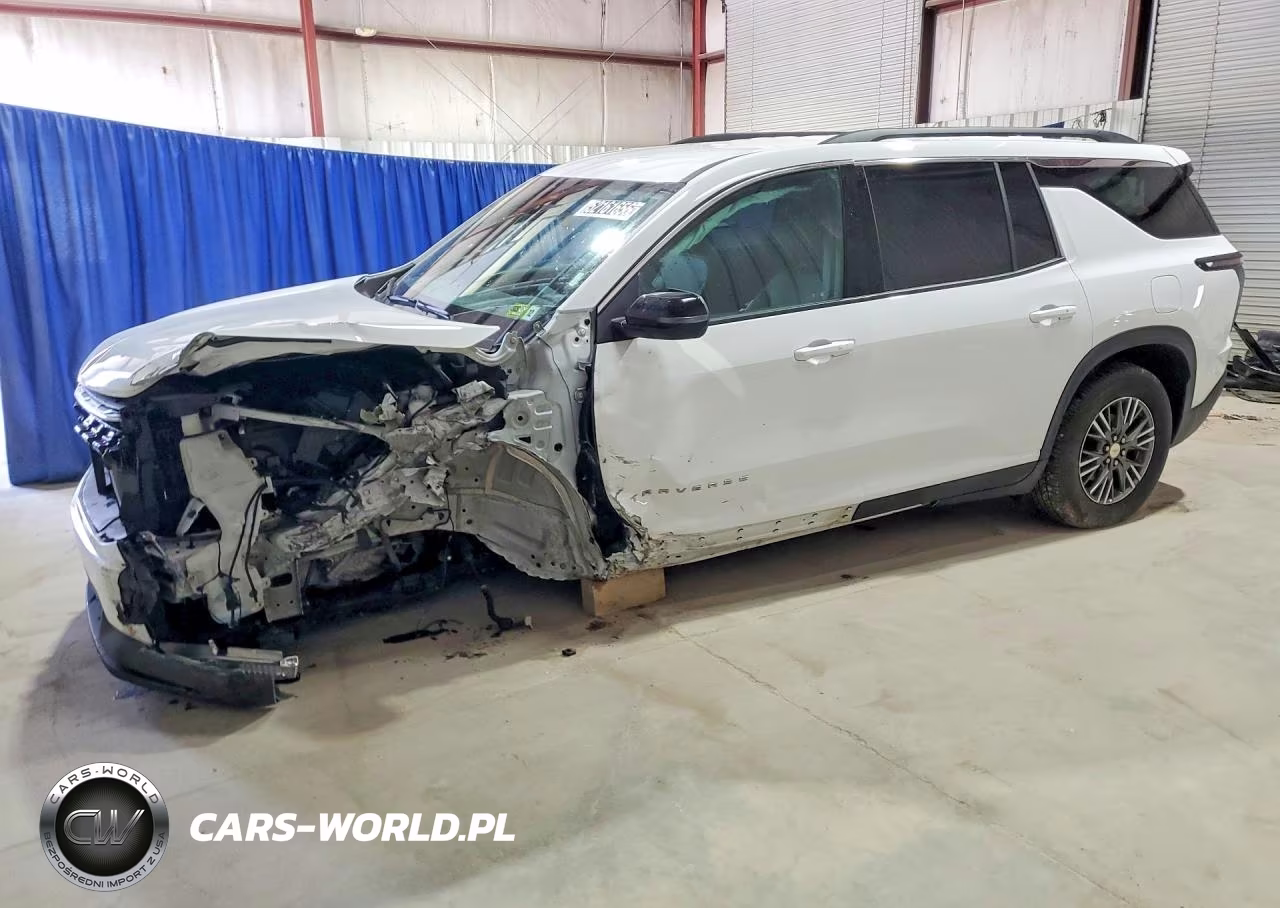 2025 Chevrolet Traverse Lt