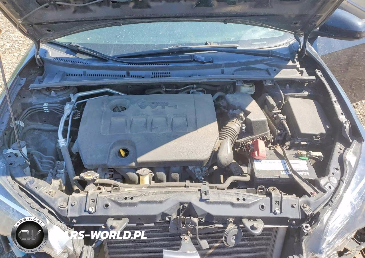 2018 Toyota Corolla Le VIN:2T1BURHE6JC059174 - 11