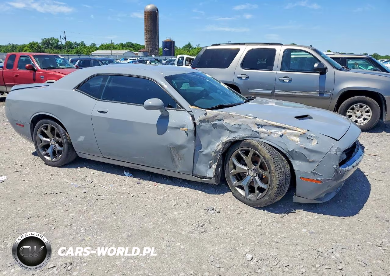 2015 Dodge Challenger Sxt VIN:2C3CDZAG0FH873743 - 4