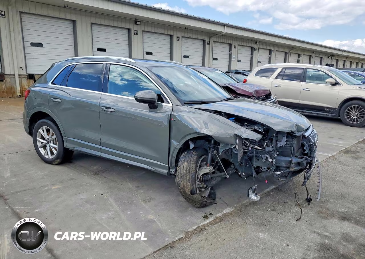 2025 Audi Q3 Premium S Line 45 VIN:WA1DECF34S1011760 - 4