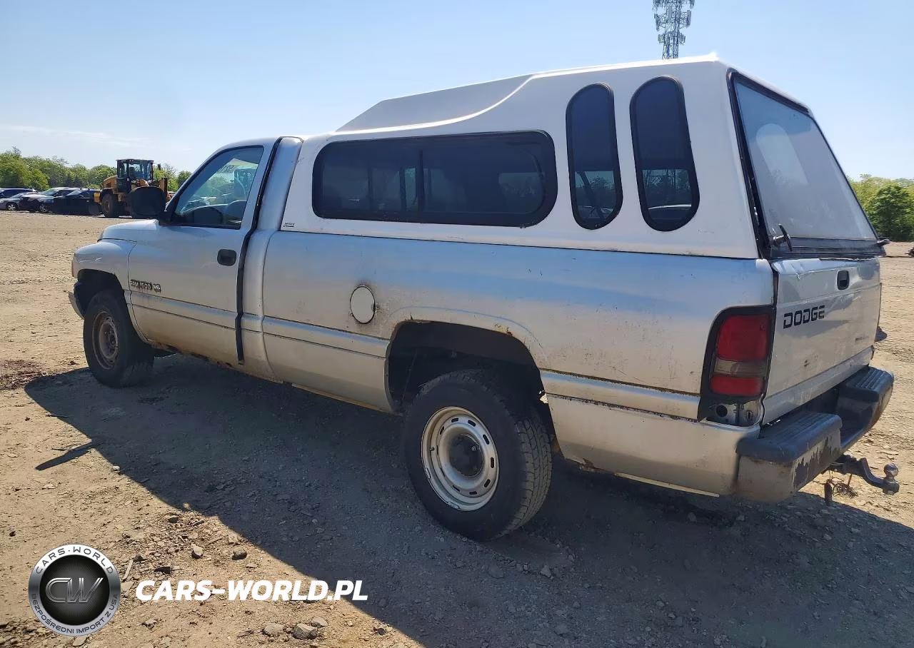 2000 Dodge Ram 1500 VIN:1B7HC16X61S216803 - 2
