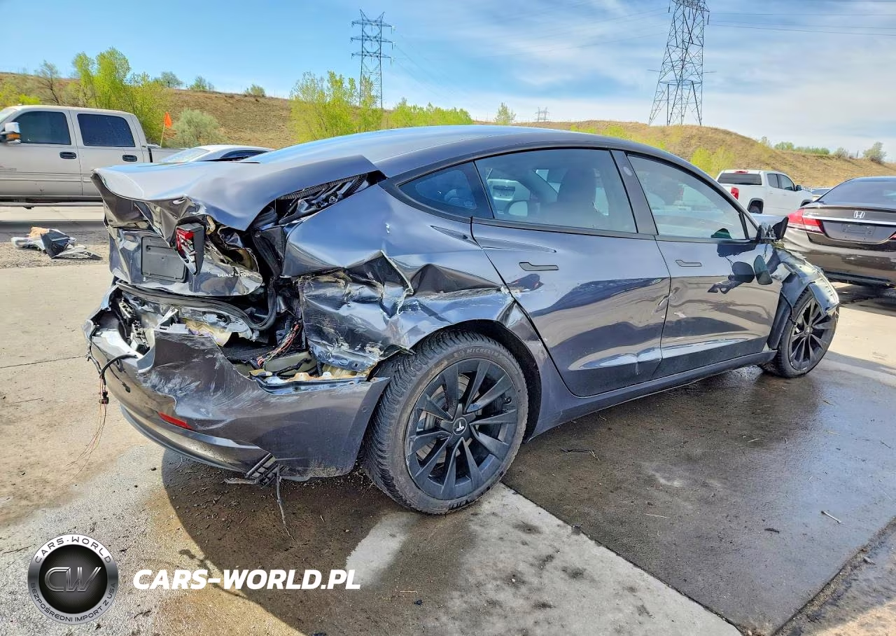 2022 Tesla Model 3 VIN:5YJ3E1EB1NF190334 - 3