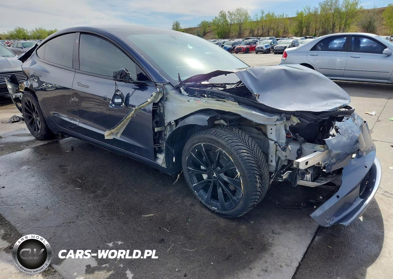 2022 Tesla Model 3 VIN:5YJ3E1EB1NF190334 - 4