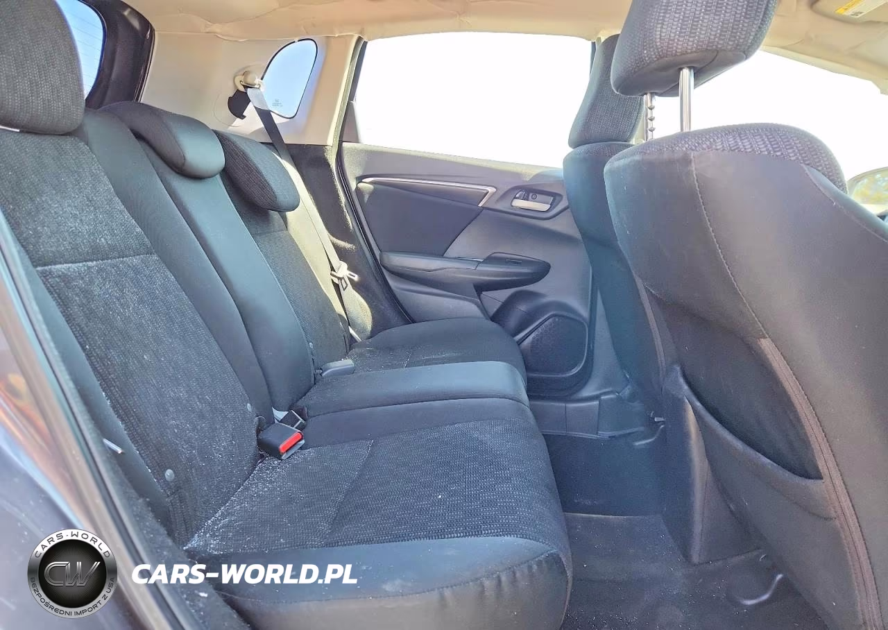 2015 Honda Fit Lx VIN:3HGGK5H54FM723332 - 10