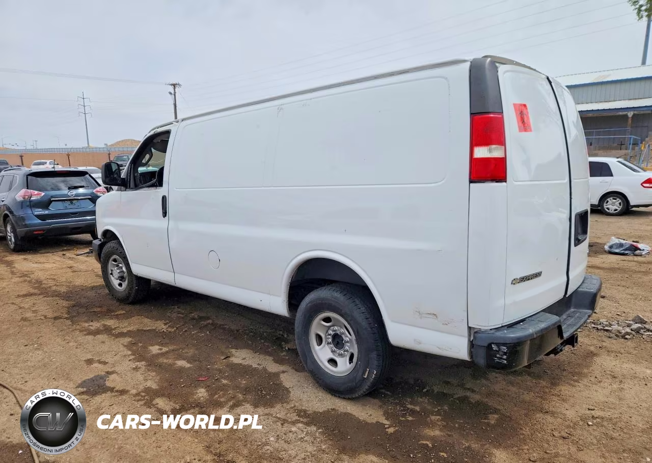 2017 Chevrolet Express G2500 VIN:1GCWGAFF0H1346255 - 2