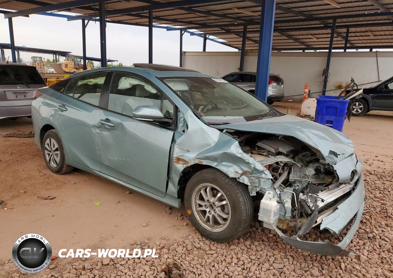 2018 Toyota Prius Four VIN:JTDKARFU4J3063137 - 4
