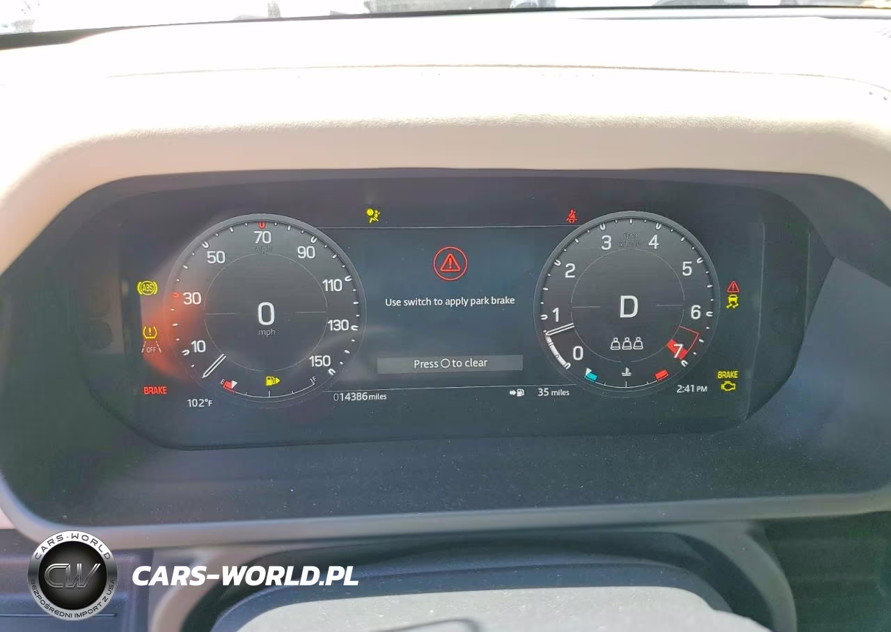 2024 Land Rover Defender 110 S VIN:SALEJ7EX2R2350659 - 9