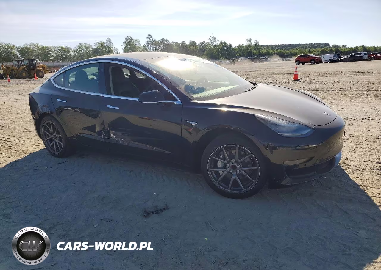 2019 Tesla Model 3 VIN:5YJ3E1EA4KF410603 - 4