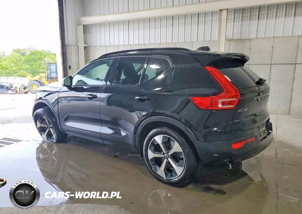 2026 Volvo Xc40 Plus VIN:YV4L12UC0T2747114 - 2