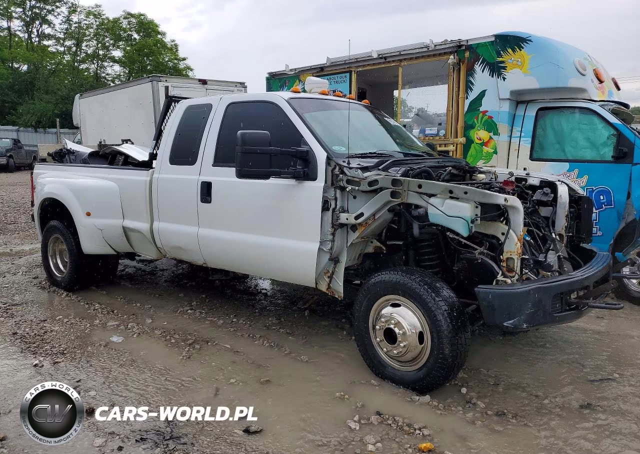2008 Ford F350 Super Duty VIN:1FTWX33Y08EC53004 - 4