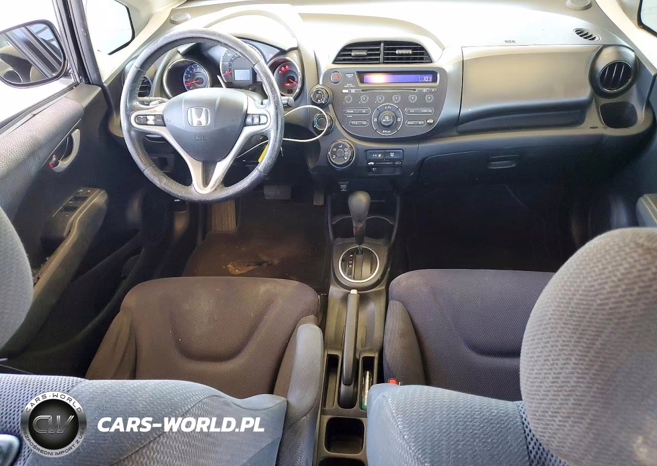 2012 Honda Fit Sport VIN:JHMGE8H50CC007398 - 8