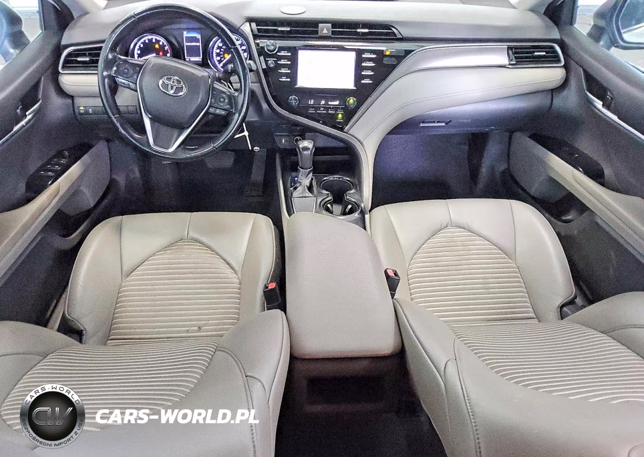 2019 Toyota Camry Se VIN:4T1B11HKXKU720172 - 8
