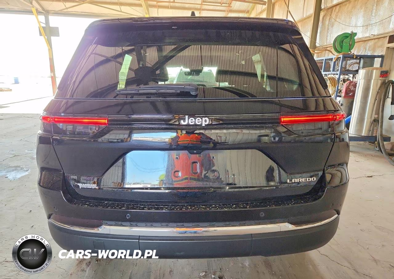 2025 Jeep Grand Cherokee Laredo VIN:1C4RJGAG6SC334690 - 6