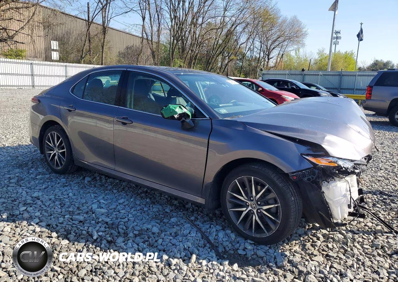 2022 Toyota Camry Xle VIN:4T1F11BK4NU068826 - 4