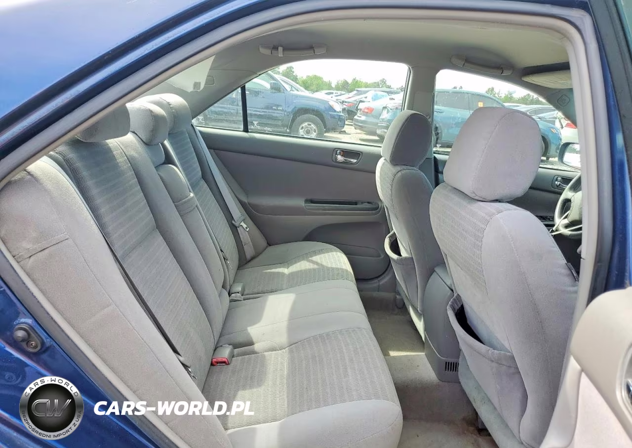 2005 Toyota Camry Le VIN:4T1BE30K65U002201 - 10